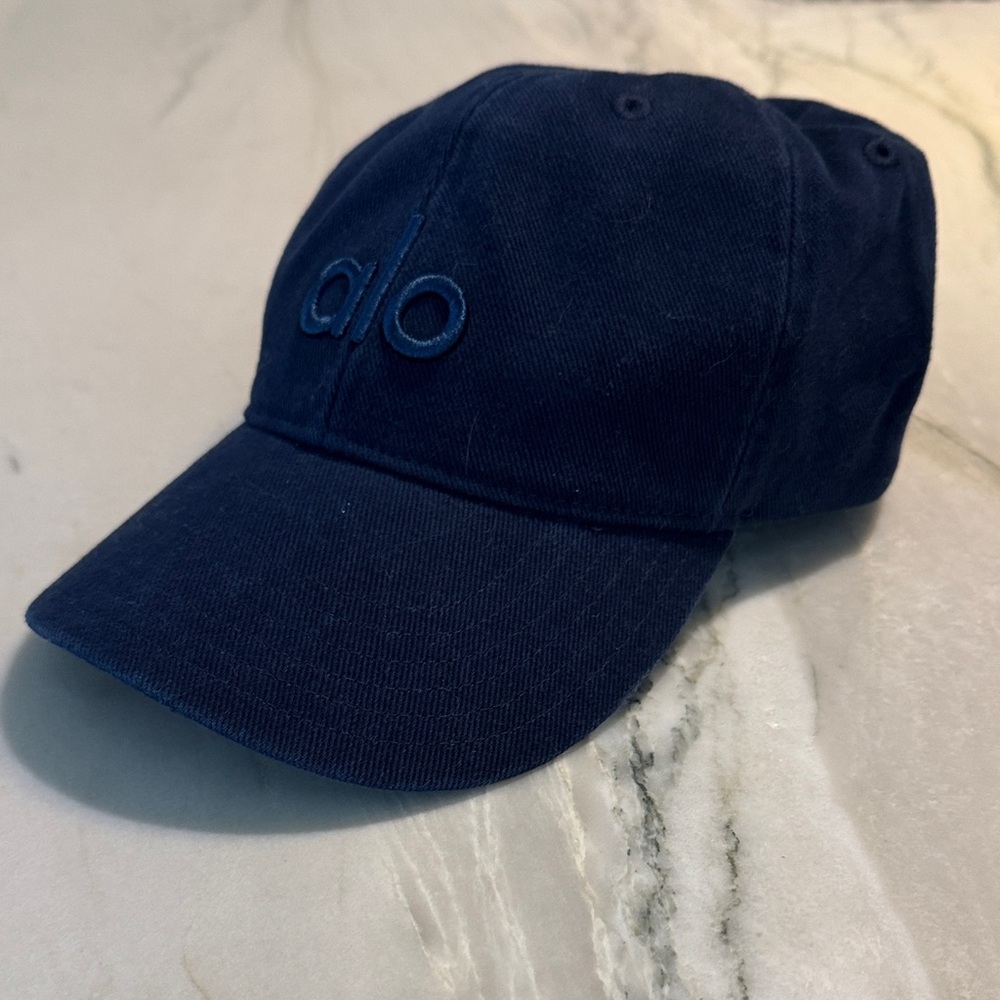 Alo Washed Off-Duty Cap - Vintage Navy NWT